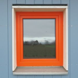 Orange Fenster 270